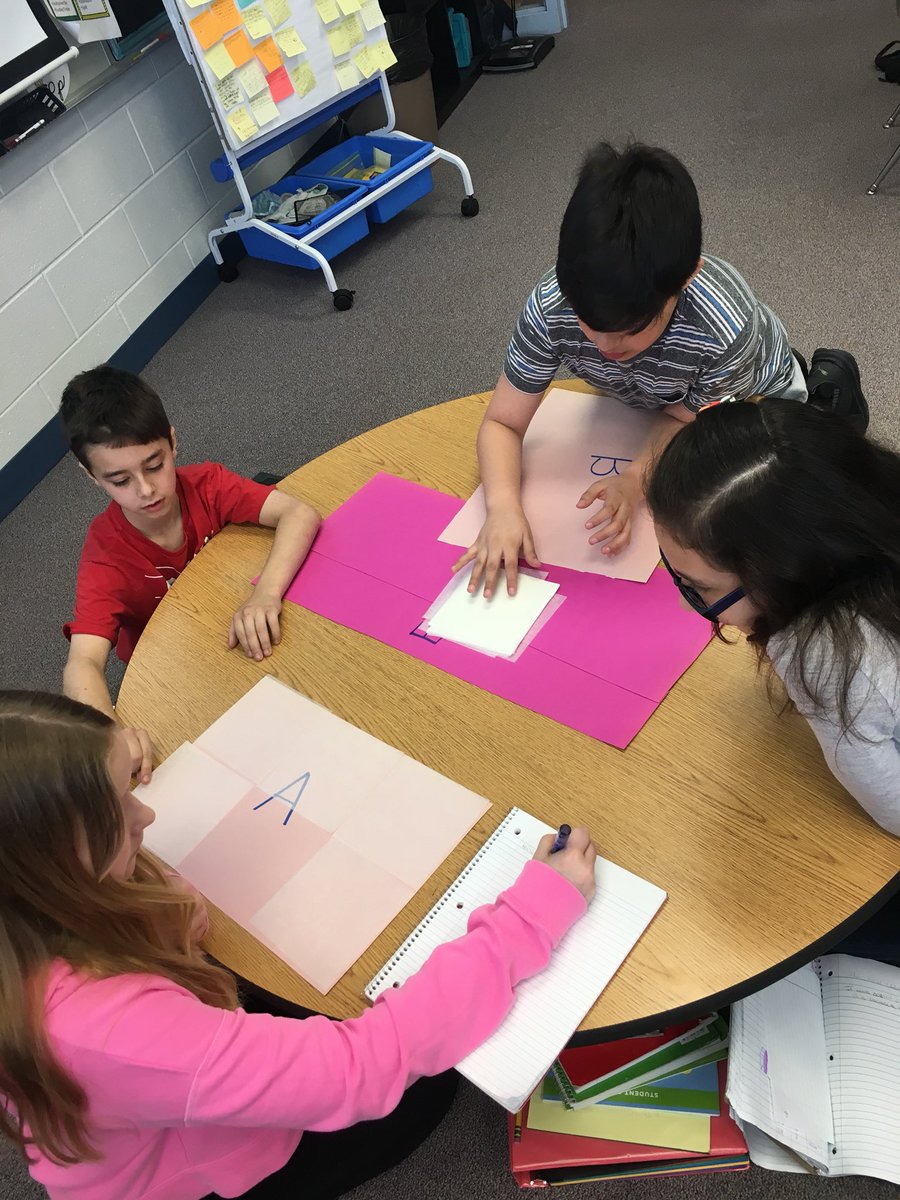 5thGrMaercker's tweet photo. Learning to measure side lengths with something other than a ruler! #d60learns #whoneedsaruler https://t.co/hms5nax8ec