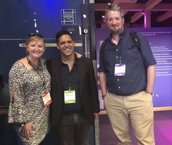 ProductivityLi's tweet photo. Fabulous #Zeroin18 conference today. Great people and organization. Besides my slides being totally changed around, my talk “Chain Reaction : when marketing and blockchain collide” went well. And what a pleasure to meet @MichaelSuppo today! Great conversation and good laughs! https://t.co/E6aTebJHMZ