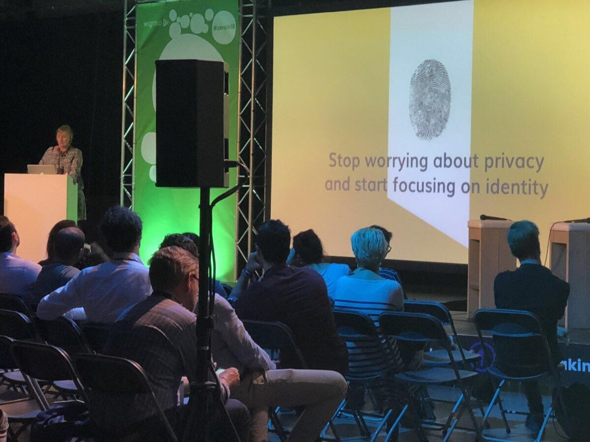 ProductivityLi's tweet photo. Fabulous #Zeroin18 conference today. Great people and organization. Besides my slides being totally changed around, my talk “Chain Reaction : when marketing and blockchain collide” went well. And what a pleasure to meet @MichaelSuppo today! Great conversation and good laughs! https://t.co/E6aTebJHMZ