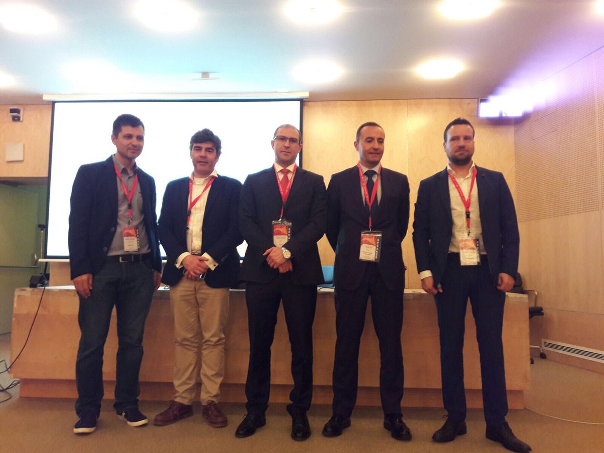 GrupoABC_ES's tweet photo. 🔹¿Sabes que buscan los inversores en una #Startup?
Sobre este tema ha estado hablando nuestro compañero Aladino en una de las mesas redondas del @StartupOle en Salamanca. Tres días de Feria para esta cuarta edición del #StartupOle . https://t.co/6WXCnclqqk