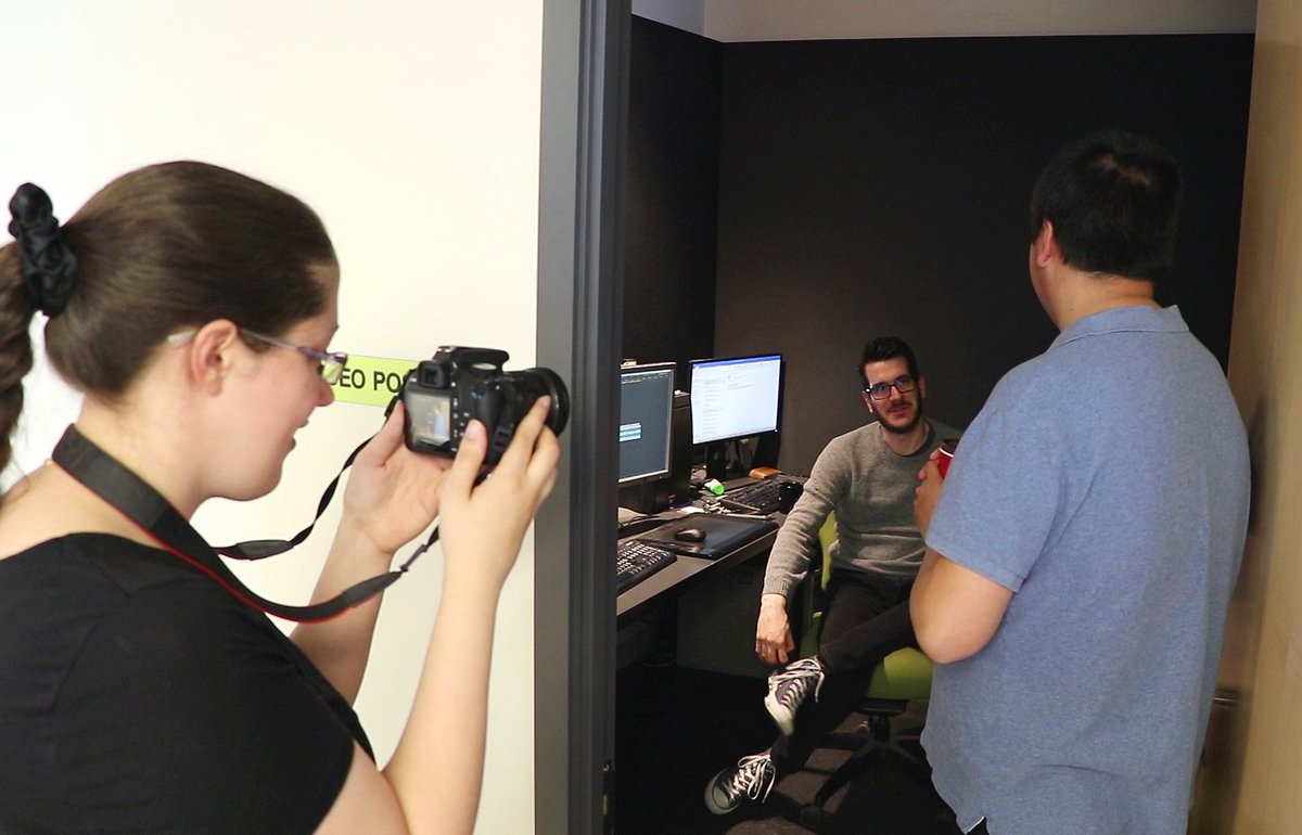 J.R. Bjornson and his YouTube blog crew "talk shop" with an AMI-tv editor.