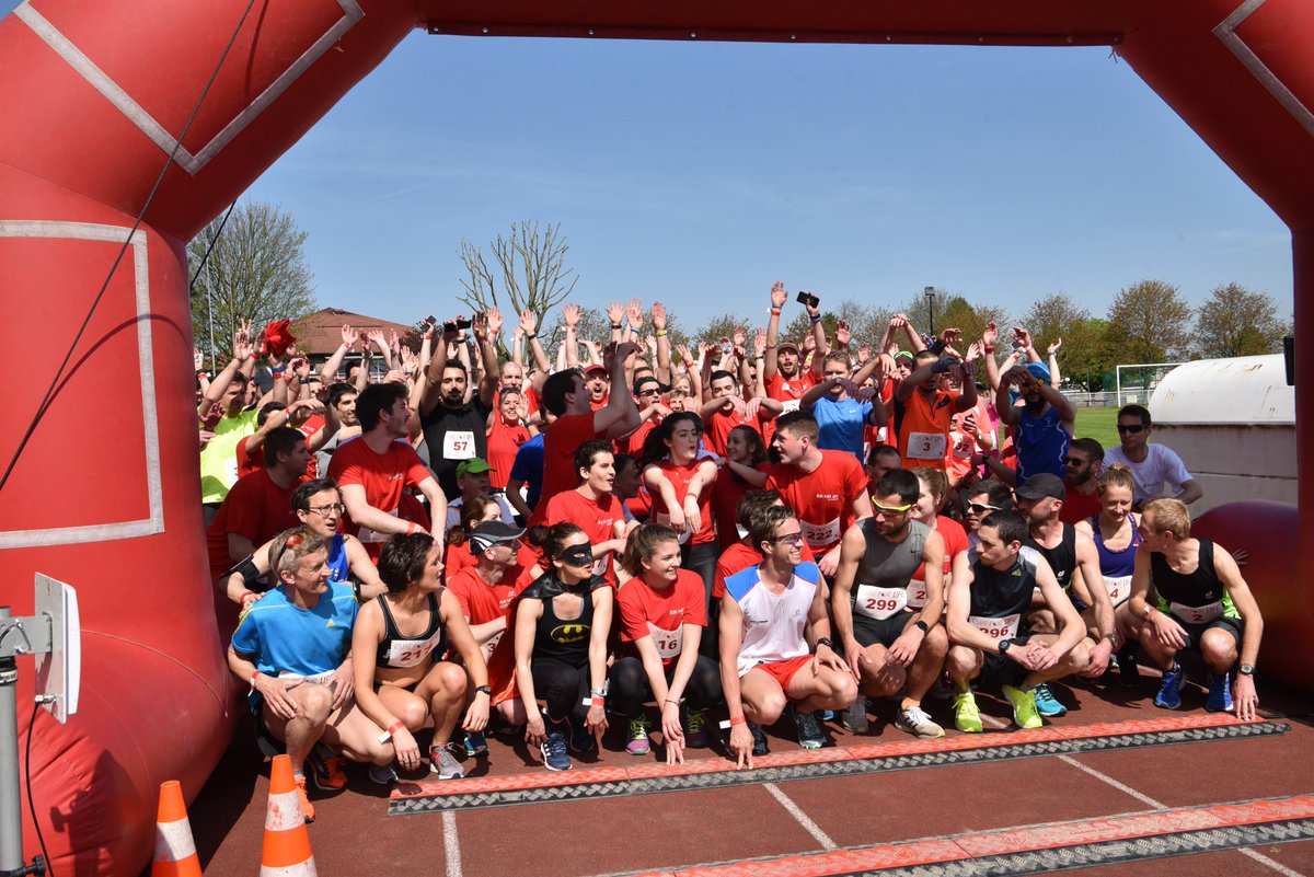 Un magnifique soleil ☀️et des températures estivales pour l'édition 2018 du #RunForLife dont le #ChuLille est partenaire ! 
Bravo à tous les participants et sportifs du CHU de Lille ! #TeamChuLille