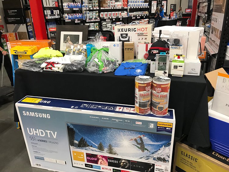 ProtectoWrap's tweet photo. Grand opening of @flooranddecor Riverdale, UT. Congratulations and thanks for letting @ProtectoWrap be a part of it! https://t.co/24a6JIo1jA