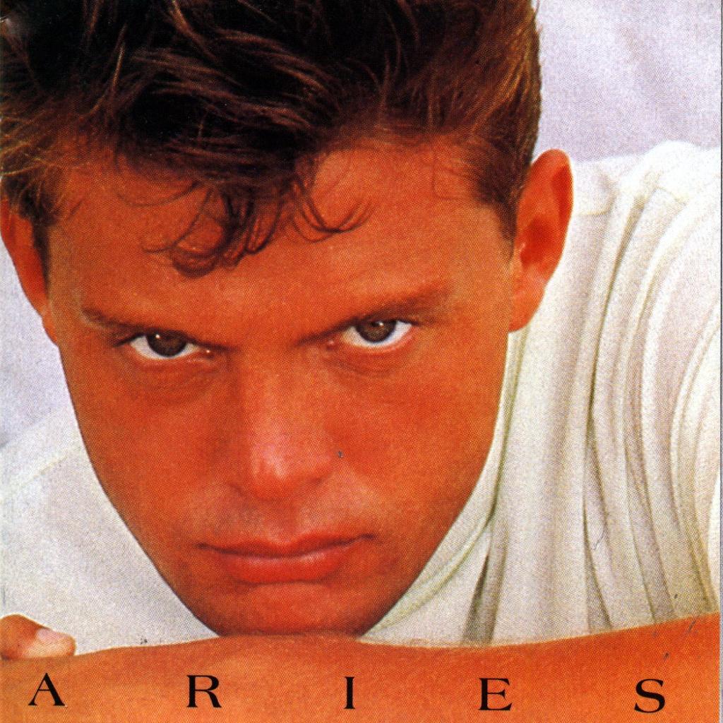 AppleMusicES's tweet photo. Es temporada de #Aries.

🌞🌞🌞🎂🎂🎂 
¡Feliz cumpleaños, @LMXLM!

https://t.co/0phg6LL2XQ https://t.co/kjJ8wkdS7B
