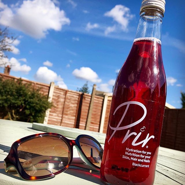 myprir's tweet photo. Staying hydrated and topping up the vitamins while soaking up the sun 😎 Xx #myprir #vitamins #hydration #hairskinnails #springtime #hottestdayoftheyear #thursdayvibes https://t.co/cccO1Dpd6R https://t.co/lT1Ygsh8Xs