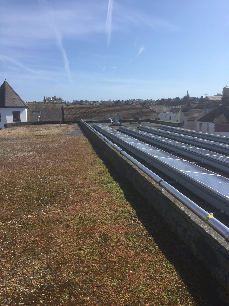 IHandC's tweet photo. Here is one job we completed earlier this week, 80 metres of 108mm stainless steel pressfit gas main, this was replacing a mild steel welded gas main that had corroded over the past several years. This was one happy customer #KeepWarmAnCarryOn #StainlessSteel #GasMain https://t.co/Opq1yMiCpG