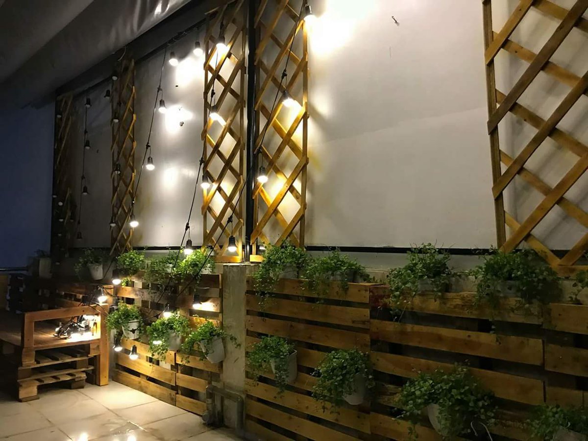 QucHong7's tweet photo. Bản demo của homestay , 3  ngày nữa sẽ khai trương quán. Mọi người nhớ đến ủng hộ mình nha tại địa chỉ : 191/ A2 cống quỳnh_ phường nguyễn cư trinh_ q1 😊😊😊😊😊 . homestay sẽ phục vụ các bạn tận tình với menu cực yêu luôn 😍😍😍😍😍 https://t.co/oPvNDi5PrM