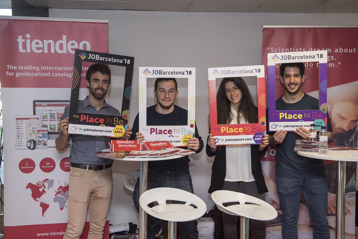 Tiendeo's tweet photo. Esta semana, estuvimos en #JOBarcelona18 @JOBinplanet reclutando #talento🎣. #Tiendeo, entre las empresas participantes en un evento que contó con cerca de 20.000 universitarios asistentes. ¡Sigamos creciendo! #JoinTiendeo
Vía @LaVanguardia: https://t.co/lpYi2l2soz https://t.co/d8q3vv1RMx