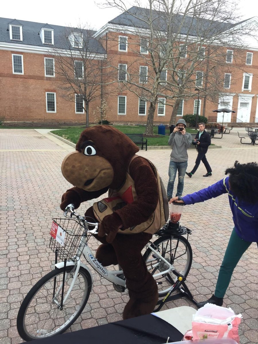 DOTS_UMD's tweet photo. Hey #Terps, come celebrate #EarthMonth with BikeUMD at #Greenfestumd this afternoon and make your own bike powered smoothies! #smoothibike https://t.co/qia8XUeCt7