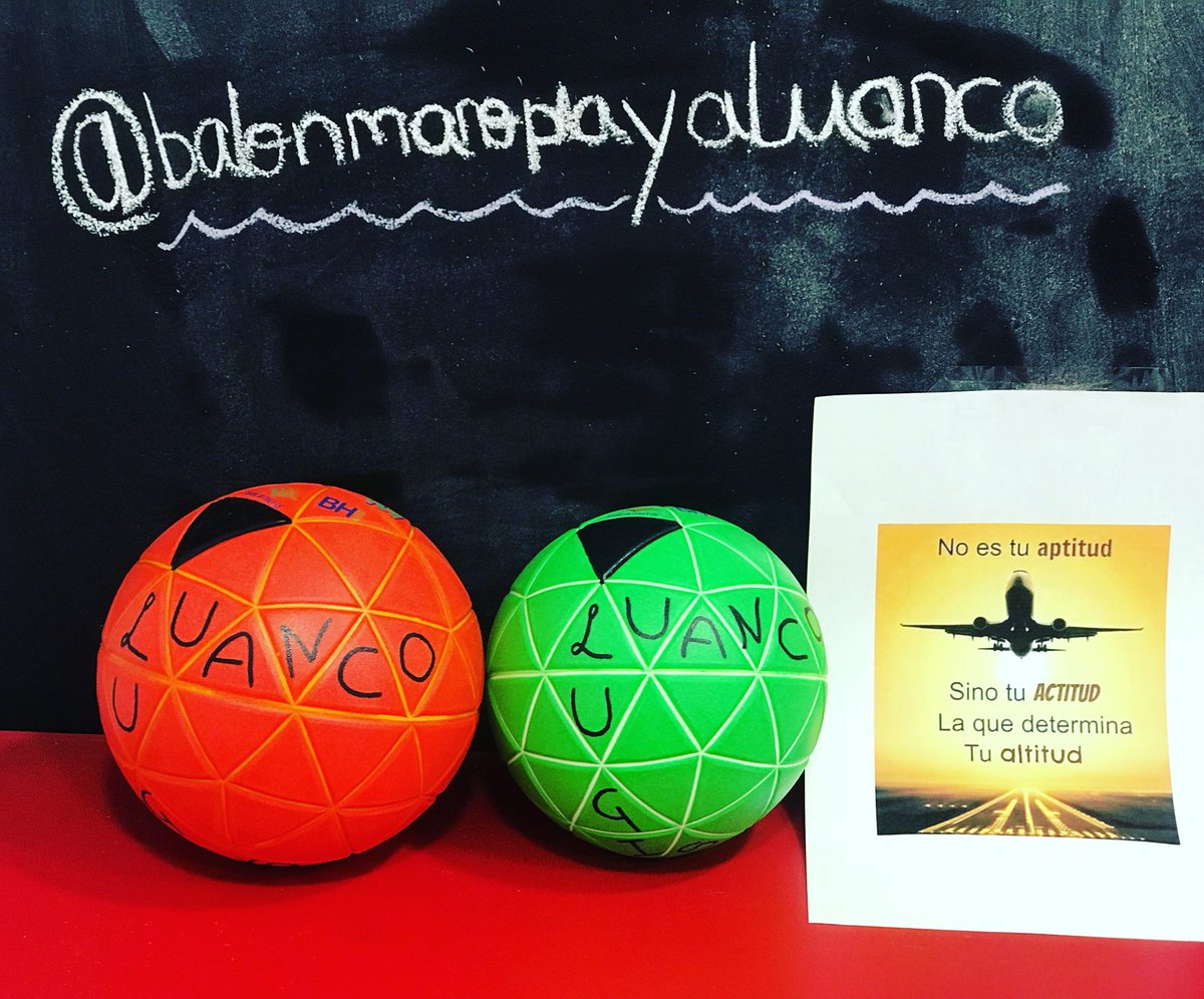 bmpluanco's tweet photo. Buenos días, qué mejor que un viernes para que se abran inscripciones para el BALONMANO PLAYA LUANCO. Chic@s ya os podéis apuntar enviando un correo (torneoplayavillagijon@gmail.com) y os pasaremos el documento a rellenar. https://t.co/20vgxQvasV