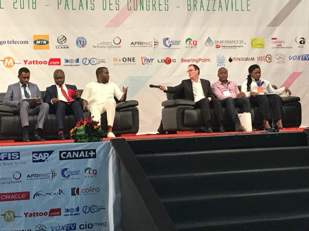 Agro1000enium's tweet photo. @BonnyMaya notre expert digital  et @instantchoc notre artisan chocolatier membres @Agro1000enium intervenaient hier à la table ronde “Le digital au service du développement “ au côté de  @Benjaminbelle1, @verone, Falilou NDAW (Dg Cofina) et Luc Zanghieri (PDG Groupe Ofis Congo) https://t.co/EVoGX7NadY
