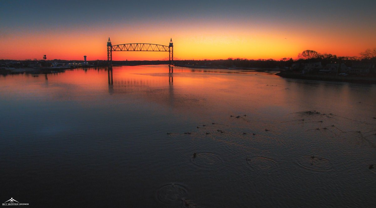 SSkipperDrones's tweet photo. Cape Cod Canal sunrise #riseandshineon7 #sunrise #capecod #capecodrail #wickedlocal #landscapephotography #landscape_captures #drone #bourne #massachusetts @FalmouthPatch @CapeCodcom @7News @DRONE_PICS https://t.co/dkU0w9W93q