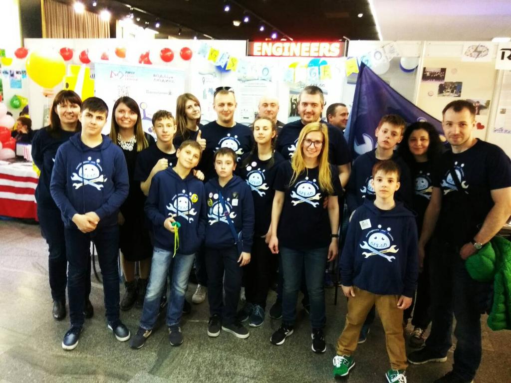 ges_go's tweet image. @ges_go We r so happy and excited!!! Thanks to everyone for support!!! 😄😄😄😄😄 @FIRSTweets @firstlegoleague #Hydrodynamics