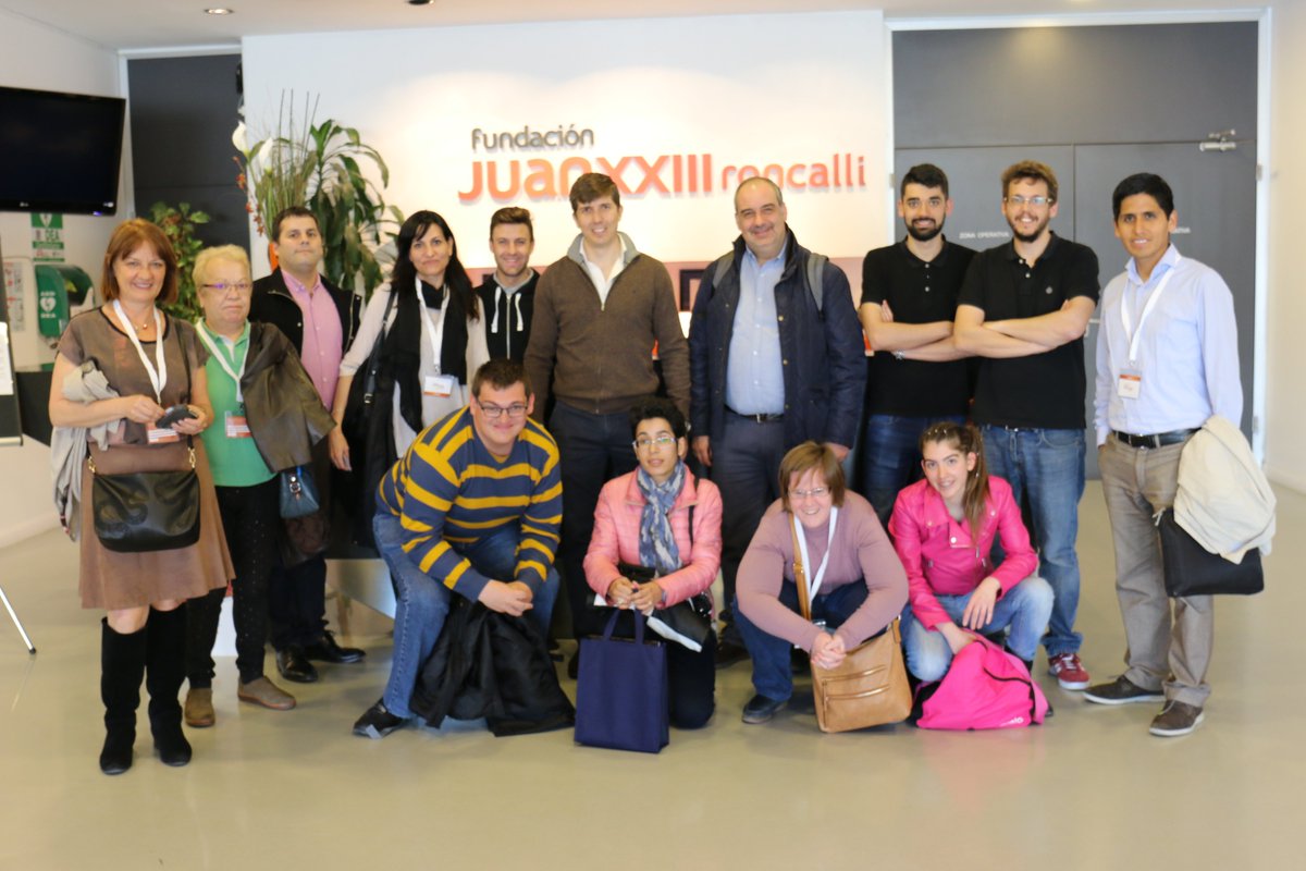 FundacionJuan23's tweet photo. 15 voluntarios de @IndraCompany fomentarán la innovación y el uso de la tecnología en la inclusión de personas con discapacidad en distintos contextos. #GiveandGain #voluntariadocorporativo https://t.co/HBNfB6kYM6