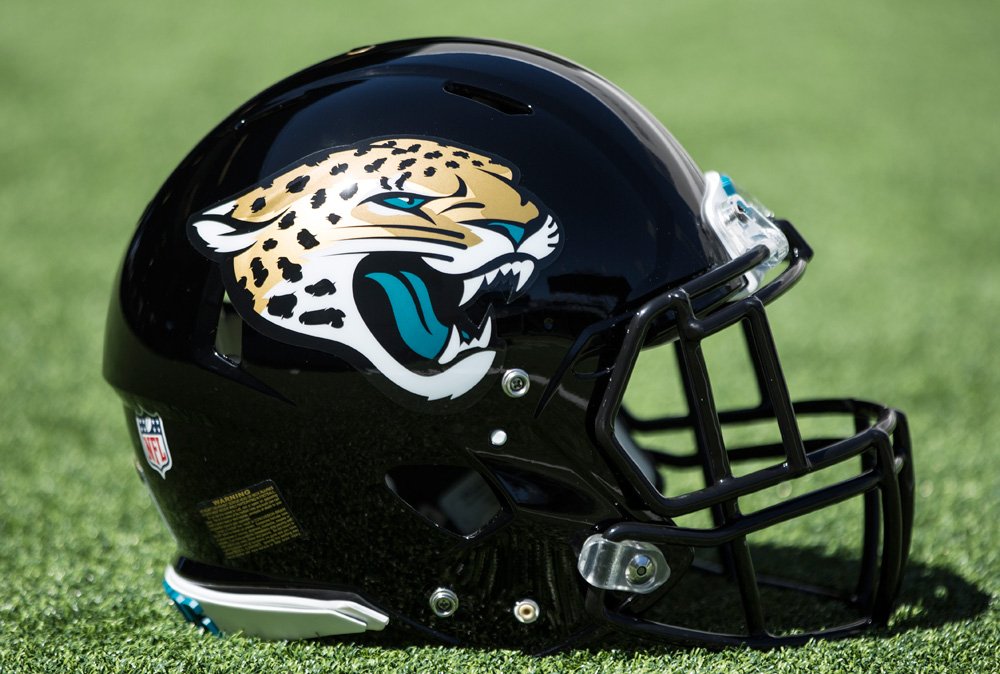 Jaguars helmet concept covered in Jaguar print + a slight gradient. Pretty  interesting.. what do y'all think? #GoJags #duuuval