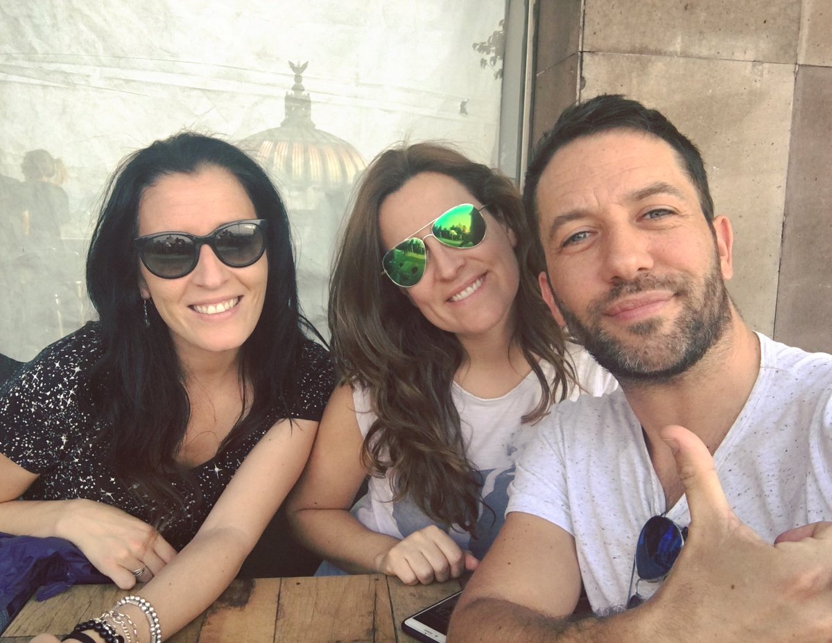 maikalexandretv's tweet photo. Tan ricamanta, oye! 👍🏻☕️😊 #jueves #aventura #descubriendo #viaje #travel #friends #amigas #café #palaciobellasartes #torrelatino #mexicocity #CDMX #buenastardes https://t.co/554Y0riI6S