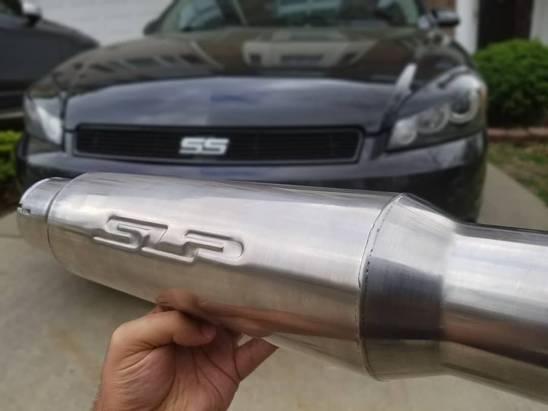 SLP_Performance's tweet image. @_ls4eva_ using our SLP Bullet muffler to bring a custom sound to this Monte Carlo SS!
#TeamSLP