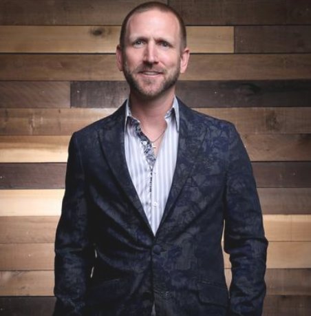 SABJtech's tweet photo. Local medical data startup seeks to double growth in 2018 (office slideshow) #SATX @PhyzData @SABizJournal https://t.co/Rbb6AkjYVK https://t.co/epo2EWNZ06