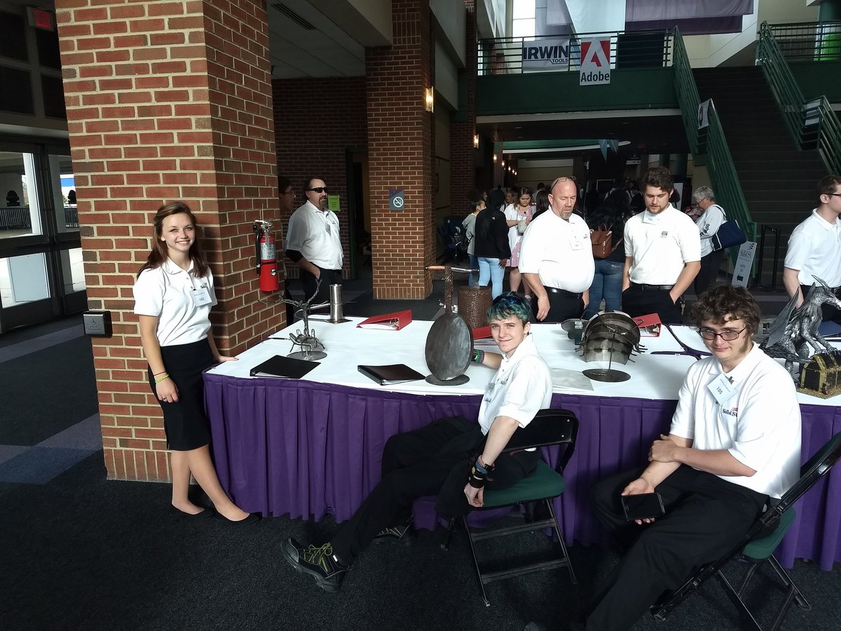 jaycasewelds's tweet image. TCS student representing at skills USA!  Category:  Welding sculpture