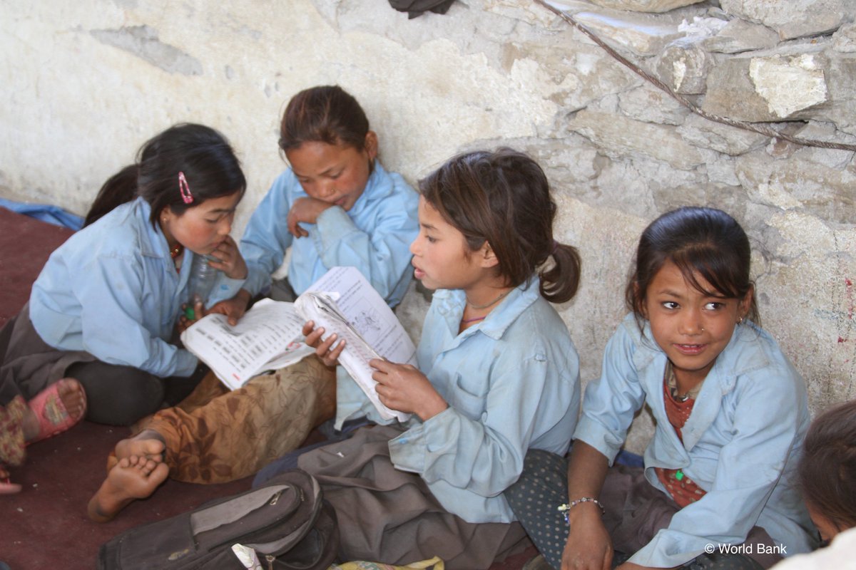 gbceducation's tweet photo. REACT's platform was built by @RELXGroupHQ and @LexisNexisRisk to mobilize corporate support for education in emergencies - and now REACT is live #NowREACT https://t.co/ptxDlevpGW https://t.co/am4P57MFXI