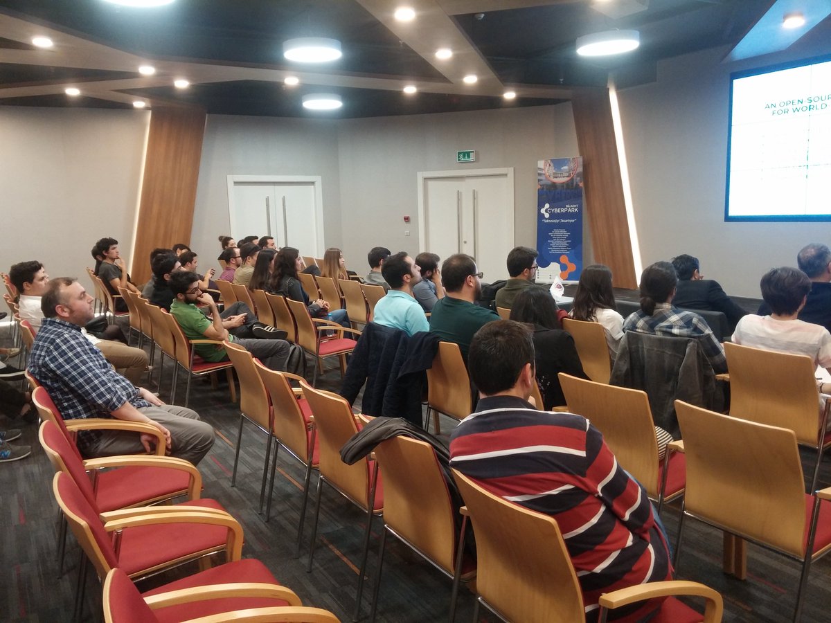 JS_Ankara's tweet image. JS Ankara etkinliği İkas sponsorluğunda Hüseyin Ateş'in sunumuyla başladı. @CyberparkTGB  #jsankara #cesiumjs