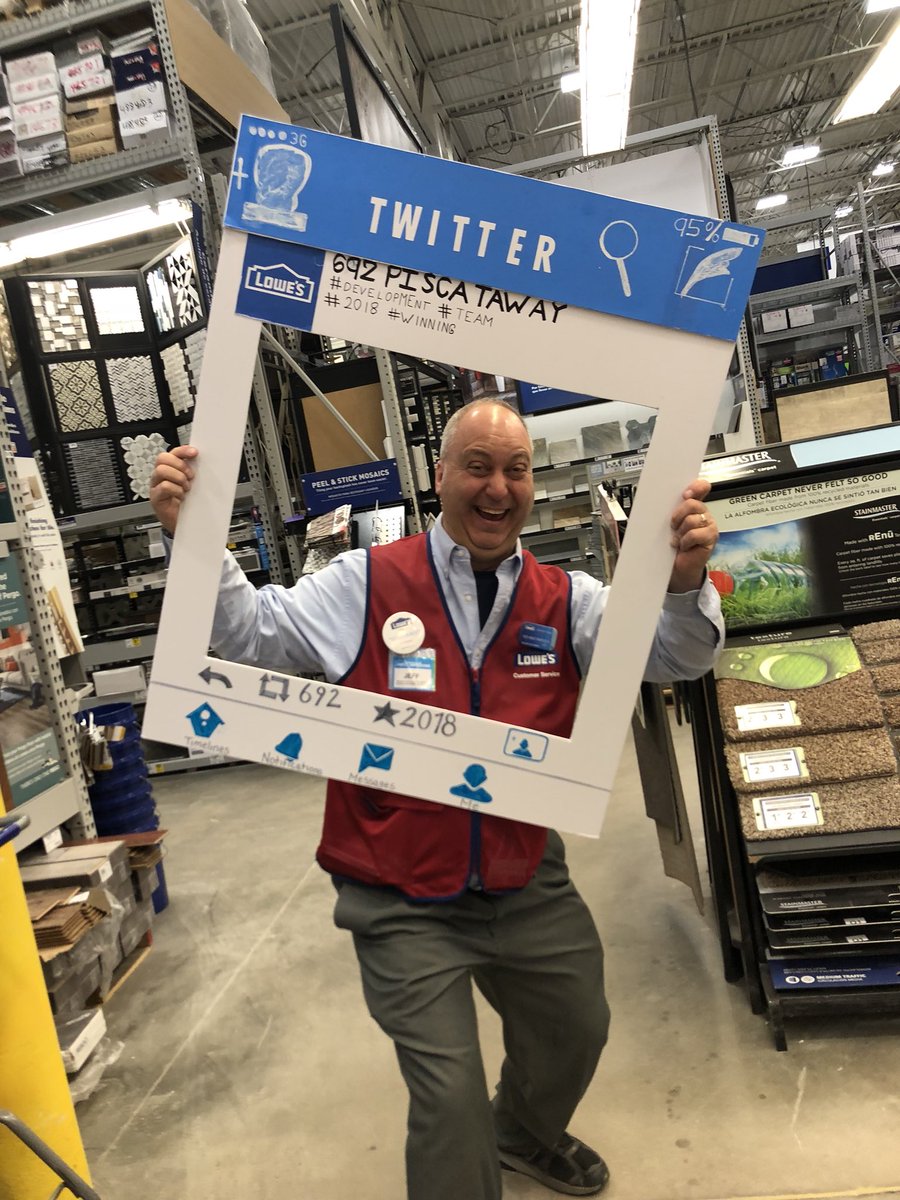 ericgreenlive's tweet photo. More fun at our day Day of Development #Store0692 #piscatawayNJ #DevelopMEnt #Crosstraining #LOWES @MelissaMcCambri @HahnDianne https://t.co/tXmxTHssE1