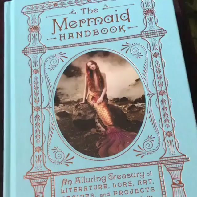 I can't wait to get my fins on  <a href="/carolynturgeon/">Carolyn Turgeon</a> ‘s newest creative piece, The Mermaid Handbook! Available in May 2018 
Look for a #mermaid you recognize in there 😉 #hannahmermaid #hannahfraser #mermaidhandbook #mermaidbook #sirens #sirena #littlemerm… ift.tt/2HDJjIz