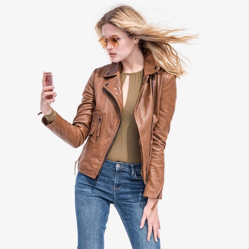 OutletsofMS's tweet photo. Spring may have sprung, but those cool nights call for the latest in leather fashion! Stop in @wilsonsleather, Suite 465, for the best deals in leather jackets, bags, satchels and so much more! #morefabulouslessprice #convenientandclose #highway2pearl #springfashion https://t.co/lruT3KkIpG