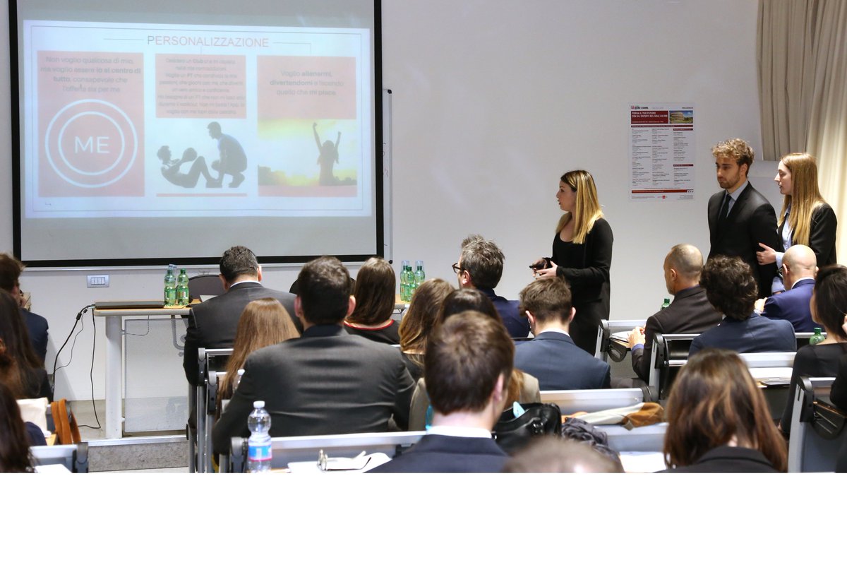 24OREBS's tweet photo. #ProjectWork con @virginactiveIT per i #Master Marketing Comunicazione e Digital Strategy e Marketing Digital &amp; International Strategy. Una bella opportunità per gli studenti. Thanks to @VesuviOz @GoAnass @MRoccabianca. Le prossime iniziative in area: https://t.co/vVRd1TRrBO. https://t.co/i41AJv8UdH