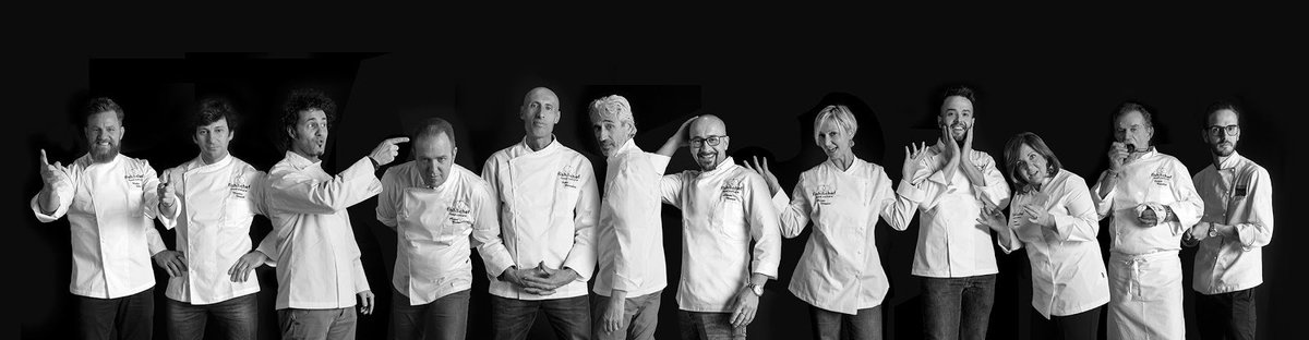 robertamirata's tweet photo. Siete pronti per una settimana gustosa da un luogo sorprendentemente strabiliante come il Garda? Allora siete pronti per il #FishAndChef che si terrà dal 22 al 27 aprile. Seguitemi il 24 per una serata ricca di sorprese. Intanto gustatevi un'anteprima su https://t.co/JeaUAqPoNS https://t.co/c1oTW55sXh