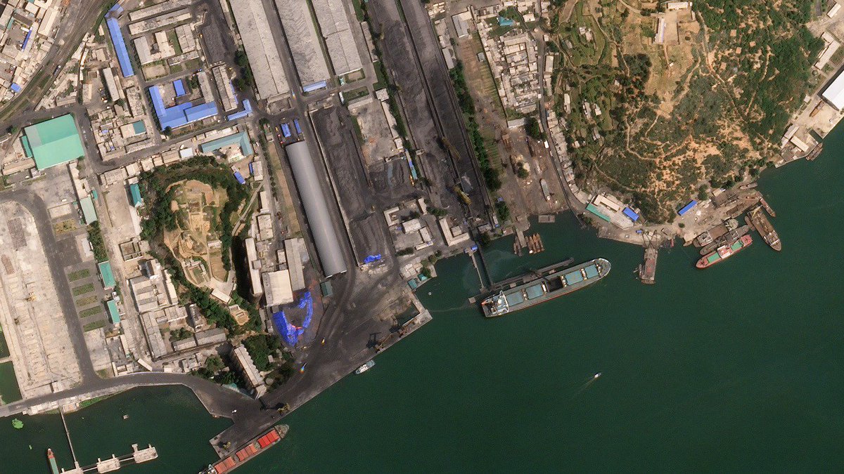 planet's tweet image. Planet captured illegal coal export activity at Nampo Port, #NorthKorea, including an instance not reported in open sources. Check out our latest Story: medium.com/planet-stories…