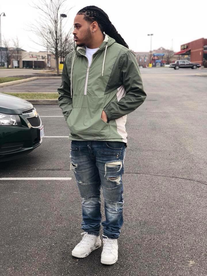 ImLexiC's tweet photo. This pain we feel Lord...Take it over for us #MyFatMan #RIPBaby 💔😭 https://t.co/FZBAgbCxS7