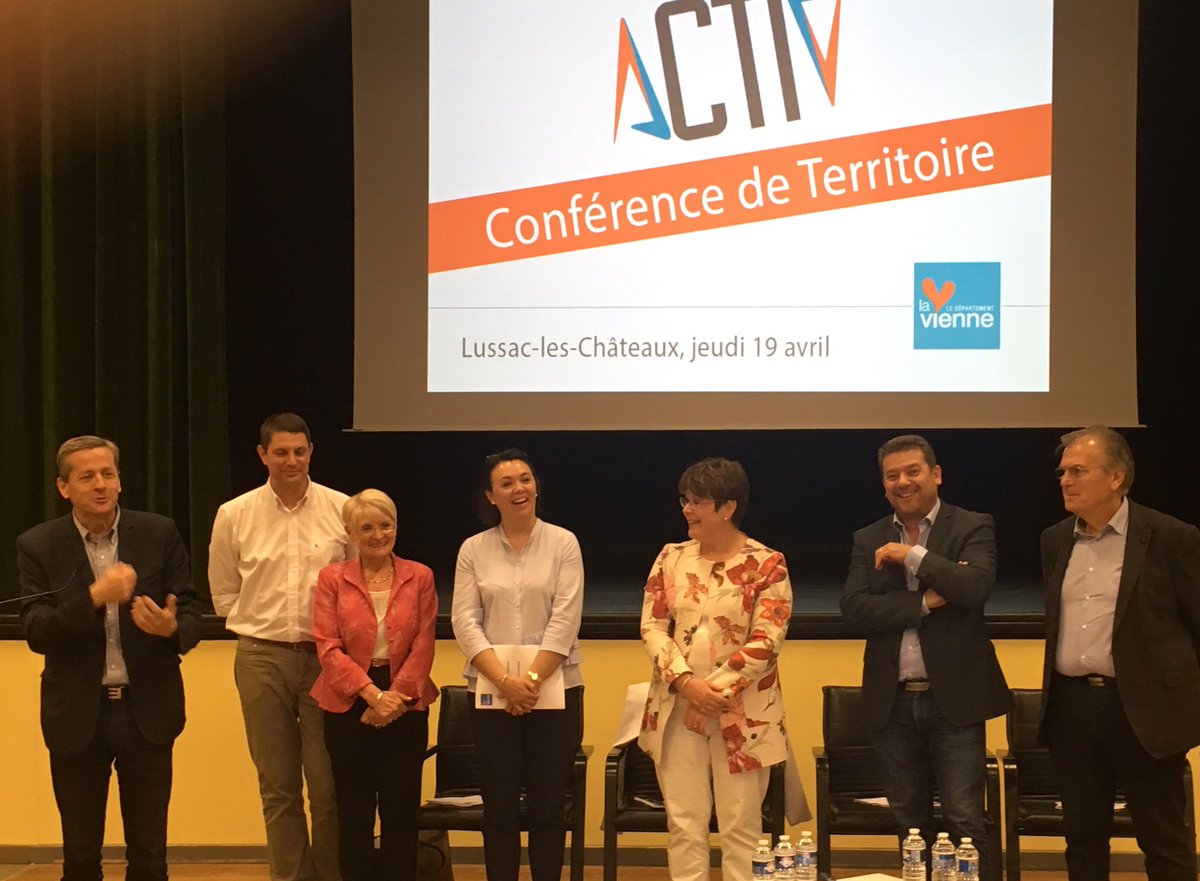 departement86's tweet photo. Conférence de territoire à Lussac les Châteaux. Bilan du programme #ACTIV' : 1,5 M€ de subventions pour 11M€ de travaux dans le canton. Le Département est le 1er partenaire des territoires. @moreaupascale1 @brunobelin @mariedesroses3 #FBock #APichon #GBeaujaneau #ALagrange https://t.co/aGX4ZOqcGi