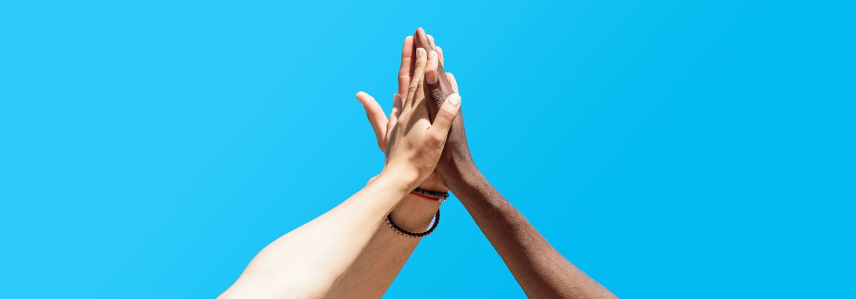 theBoonBin's tweet photo. https://t.co/ViGAzPrwlf #NationalHighFiveDay #HappyThursday https://t.co/efLgZEGfBG