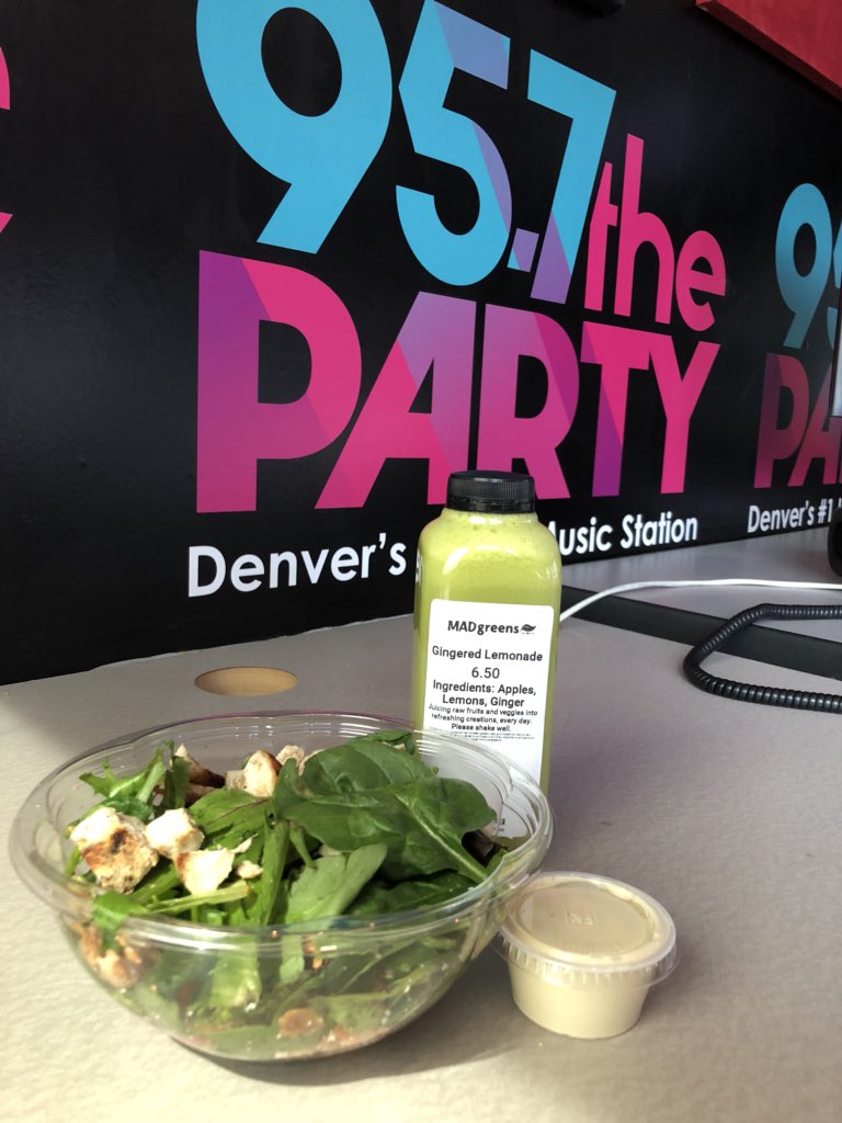 DeannaRadio's tweet image. Thank you @MadGreens for hooking @957theparty with lunch from your new spring menu. I love #madgreens 🥗💚