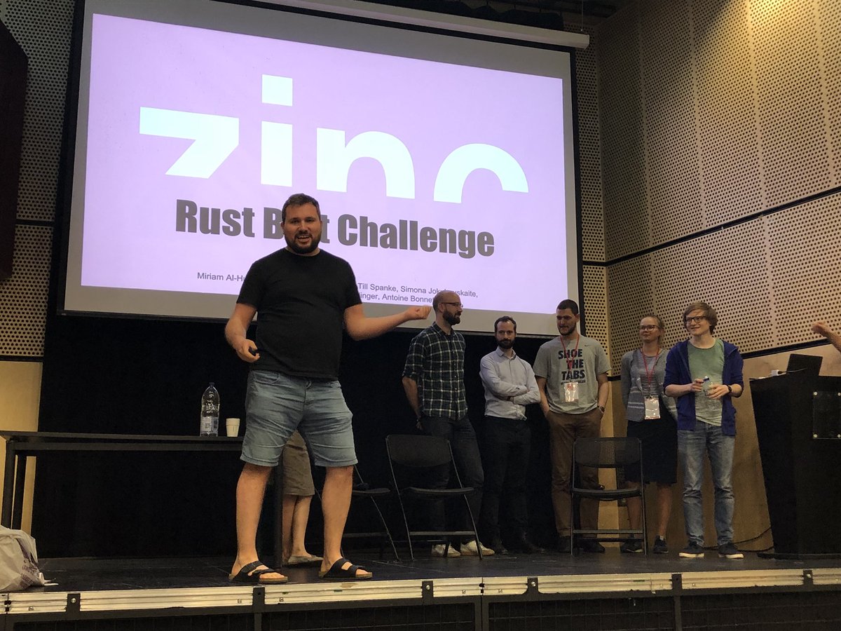 thoughtsymmetry's tweet photo. Great to see all the fantastic insights coming out of the @cssatlse #lsehackathon I can see that it’s going to be tricky to find a winner as everyone has done such great work! #computationalsocialscience #datascience https://t.co/2uXlYOERRx