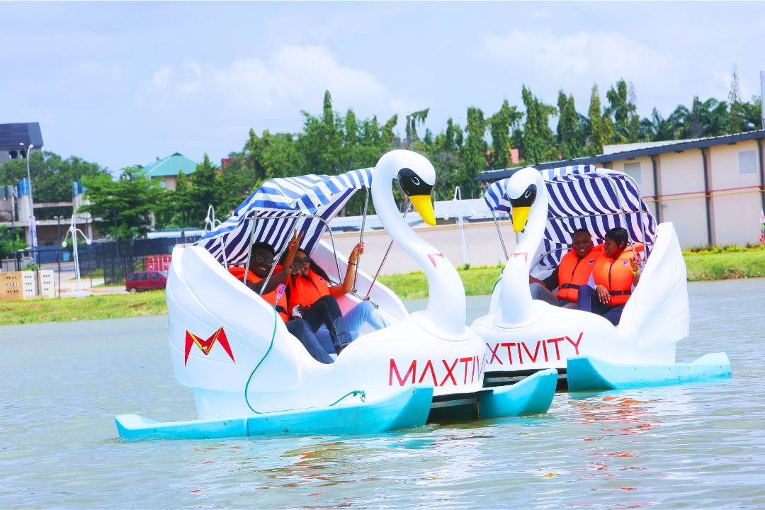 Max_tivity's tweet photo. Lake cruising, #Maxtivity style.
#pedalboats #abuja #jabilake #maxtivityabuja #abujafun #familyfun #jabilakemall #FCT #funforcouples #relaxinabuja #thingstodoinabuja https://t.co/QXVxnP6VIt