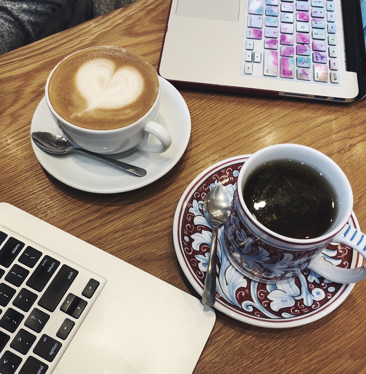 anchor__media's tweet photo. The best part about working remotely? Using coffee shops as your office! @LaColombeCoffee is one of our favorites! #dccoffeeshops #remoteworking #anchormedia https://t.co/MWqq9IIqjR