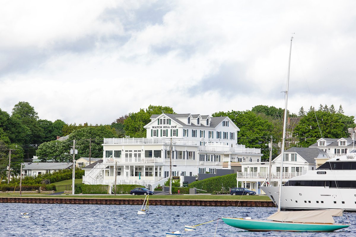 WatchHillInn's tweet photo. Start of Summer Sale! For 48 hours only, enjoy up to 30% off rates beginning at $290/night. Get ready for the season at Watch Hill Inn! Call now to reserve at 866.991.7928 https://t.co/4cyjfS8fXH