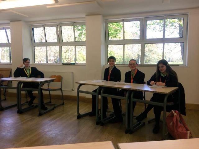 Y9 debate club students took part in formal debate in London today. Well done for winning one of the three rounds!