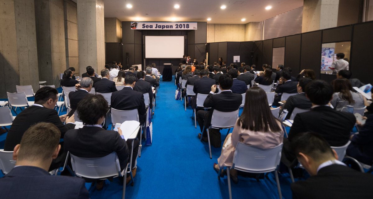 AMP_Panama's tweet photo. El Ministro para Asuntos Marítimos @JORGE_BARAKAT fue invitado a exponer en la principal feria del sector naval que se desarrolla en #Japón #SeaJapan2018 sobre los avances que se realizan en las plataformas tecnológicas de #Segumar y de la Dirección General de la #GenteDeMar https://t.co/RPVAKfS364