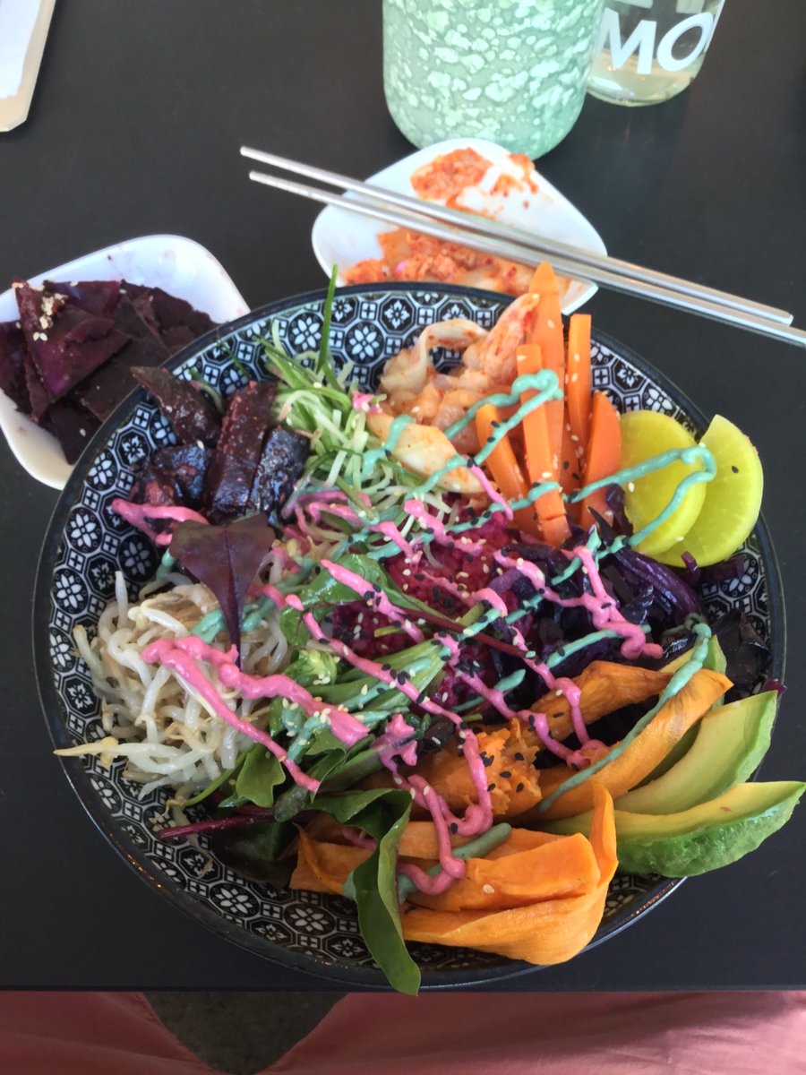 _zaolin_'s tweet photo. #KimbapSpot in #Bochum macht grandios #vegan Bibimbap. Enjoy the Korean food culture :) https://t.co/pzXZ04IvZB