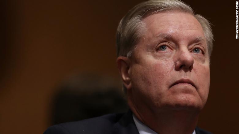 CNN's tweet photo. Sen. Lindsey Graham says he plans to support President Trump for his 2020 re-election bid https://t.co/Wl3lpweyQ2 https://t.co/i10awMYyTa