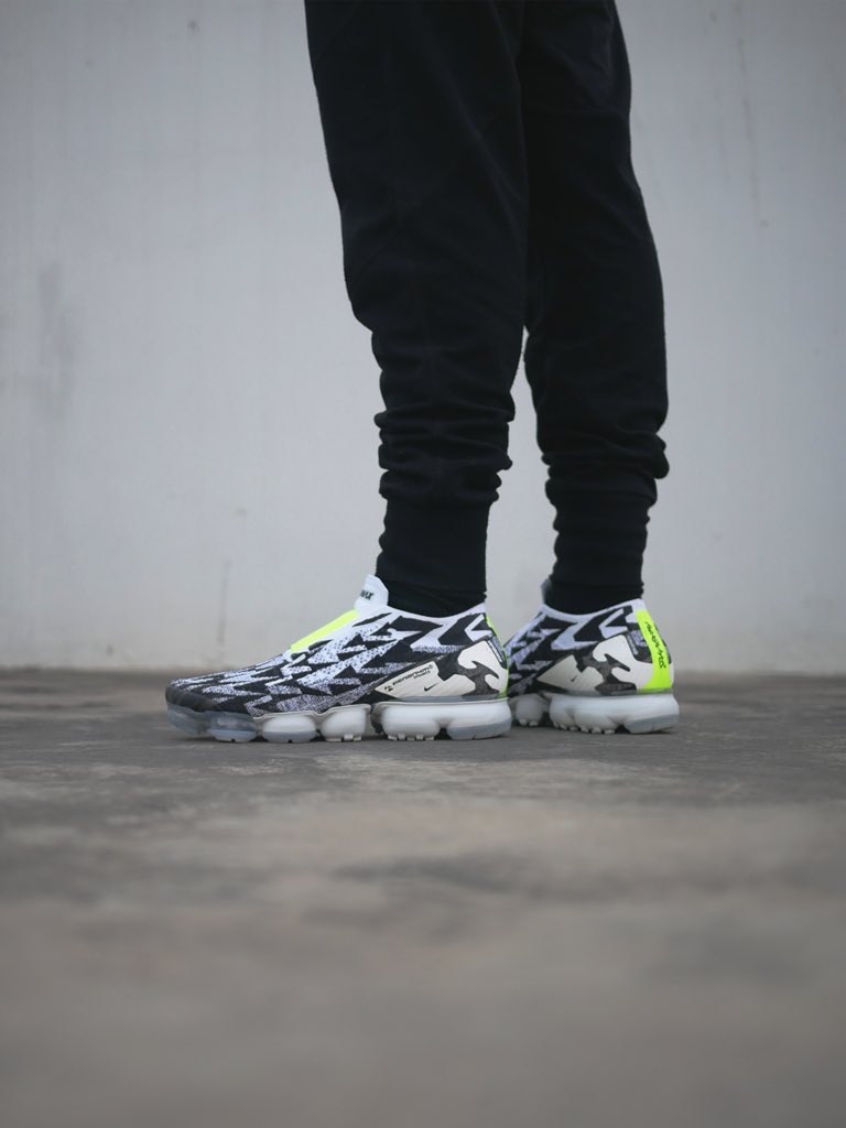 thejerryong's tweet photo. ACRNM®️ VPRMX
#nike #nikelab #acronym #acronymvapormax #acrnm #nikexacronym #vapormaxmoc2 #errolsonhugh #flyknit #flyknitworld #flyknitdaily #flyknitfeed #flyknitph #flyknituk #hypebeast #highsnobiety #modernnotoriety #sneakernews #vapormax #airvapormaxph #teamnike https://t.co/YudIxSMflw