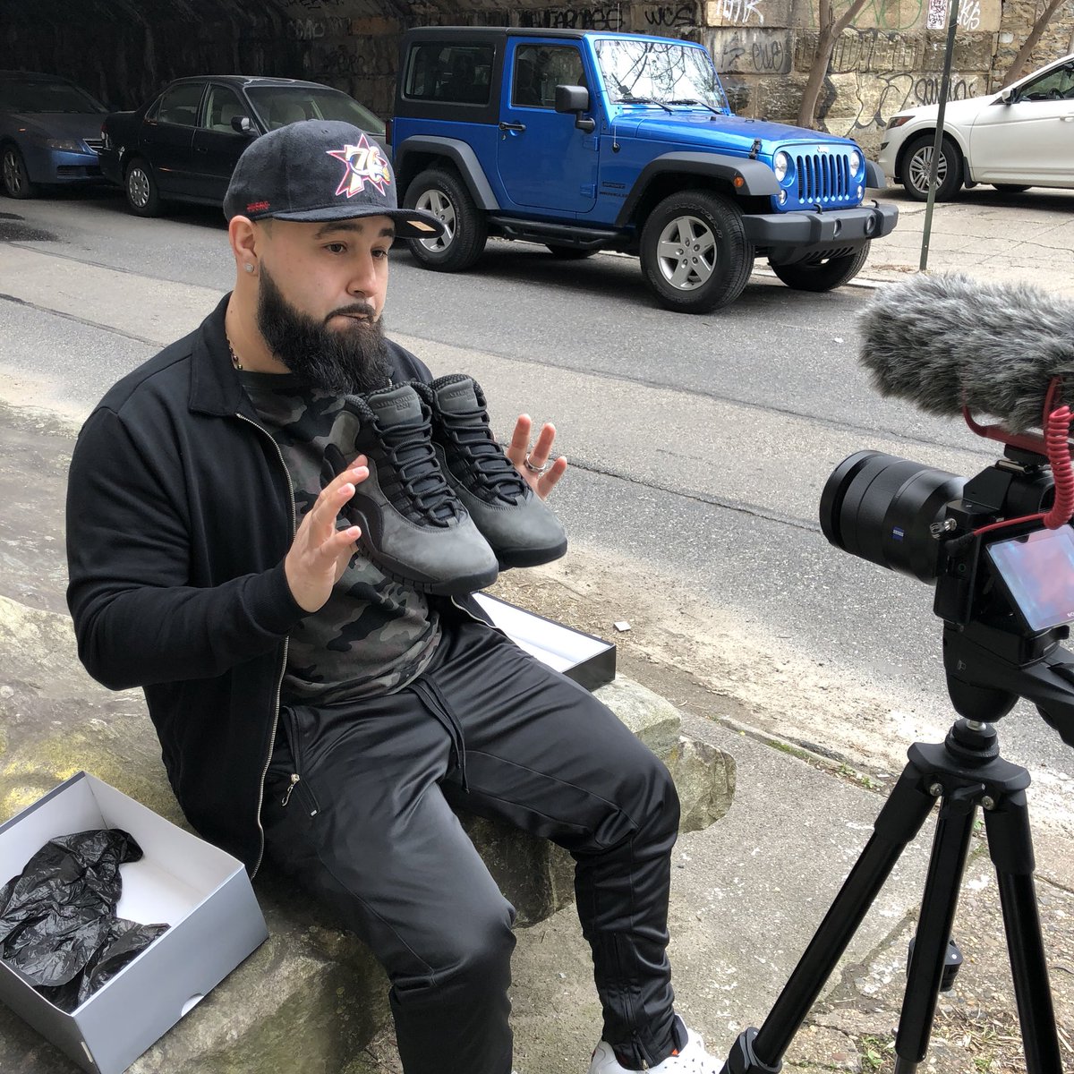 snipes_usa's tweet photo. Classic interview... @sneakercruz #KicksandFits #Shadow10s https://t.co/j8rr4EsZw2 https://t.co/vQoYUu9CMW