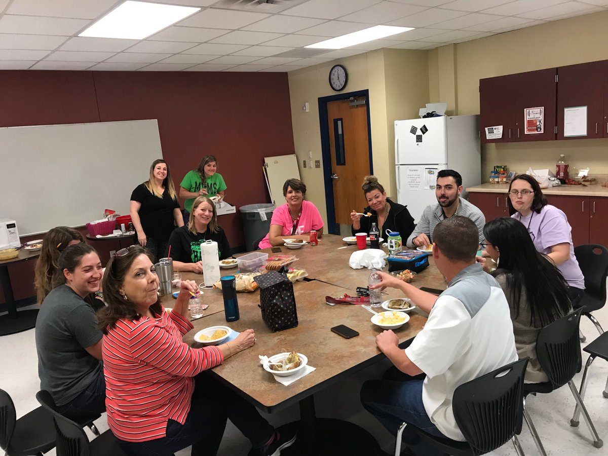 6th grade hall monthly luncheon#MVMS