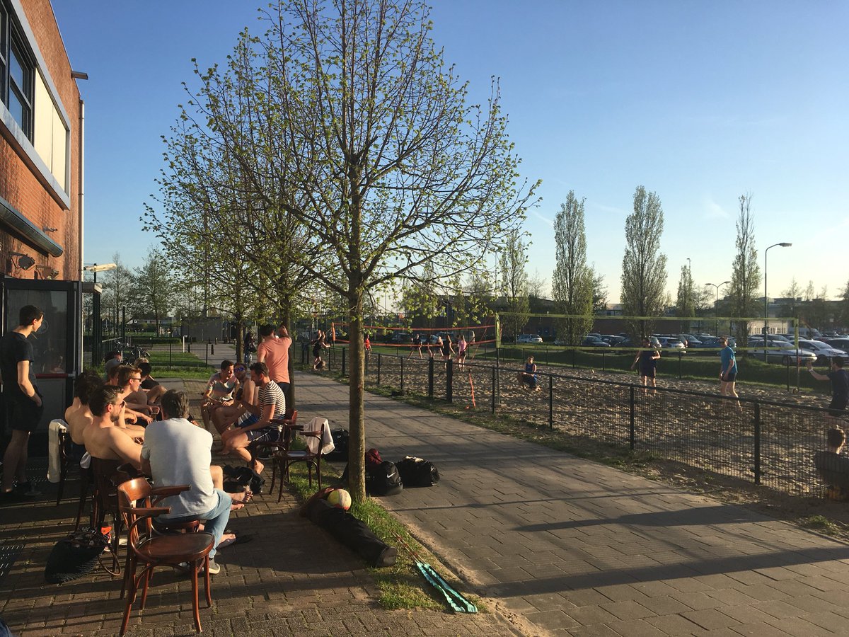 Beker winnen, vierde worden, zonnetje, biertje. #winnen