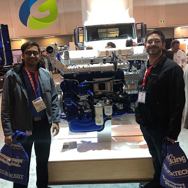 GCLDiesel's tweet photo. Having a great day at #truckworld Toronto #gcldiesel #dieselunderstood #volvotrucks #delphidiesel https://t.co/hCf51u3Vdb