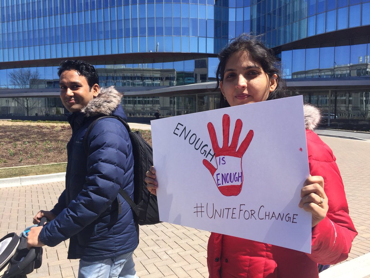 Akabaka9's tweet photo. @KelloggSchool students demand an end to rape culture. @PMOIndia @WBEZ @CNN #uniteforchange https://t.co/EOfOrcTF8Y