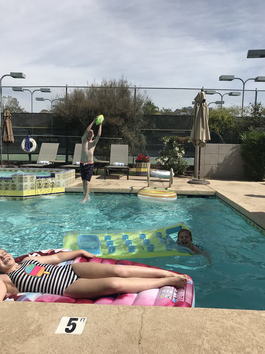 WallStSteward's tweet image. Family having amazing time @ArizonaBiltmore @AzBiltmore as I prep message for #LPLAdvisors @ #LPLMasters. Cannot thank you enough @LPL